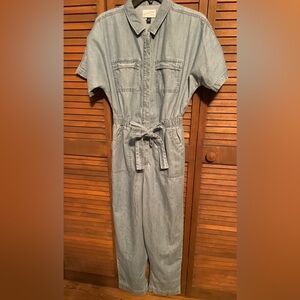 Denim Jumpsuit!